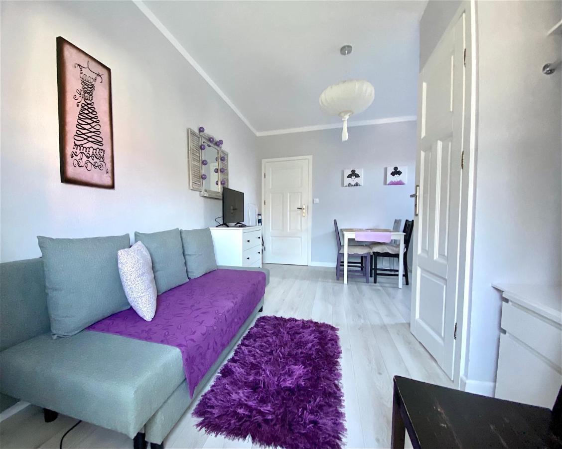 Szary Domek Apartamenty Ustka Exteriör bild