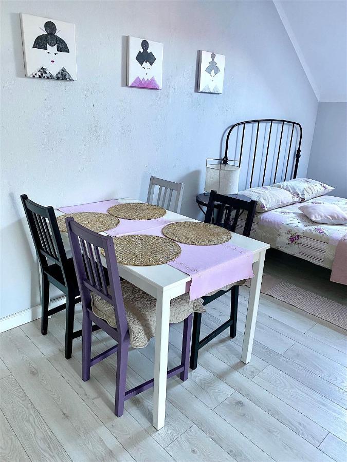 Szary Domek Apartamenty Ustka Exteriör bild